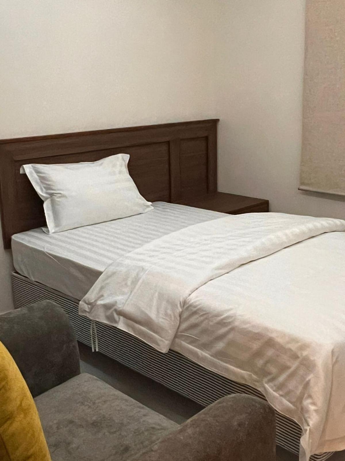 ريزا الفندقية Reeza Suites 阿可贺巴 外观 照片